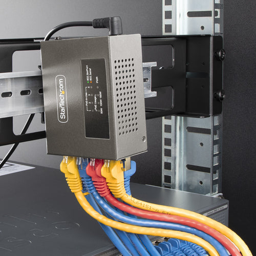 StarTech.com AS445C 4-Port Multi-Gigabit PoE++ Injektor – 160 W Leistungsbudget