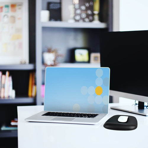 StarTech.com Ergonomisches Mauspad mit Handgelenkauflage – Schwarz – Komfortables Design